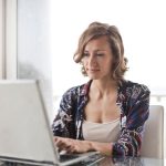 Télétravail à domicile pour un complément de revenu